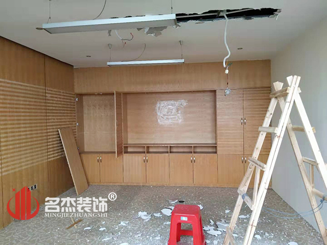 办公室设计国产免费叼嘿网站免费施工照.jpg